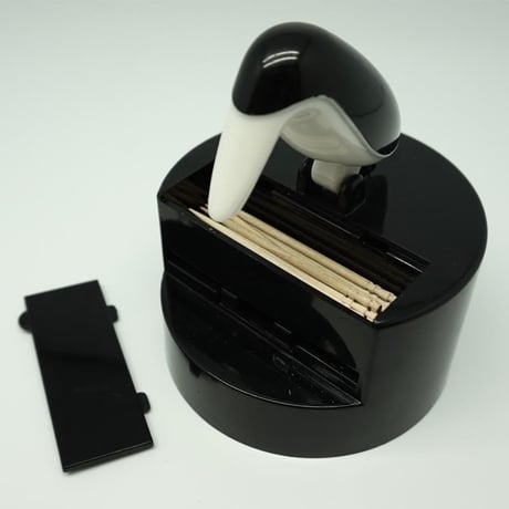 Bird toothpick server