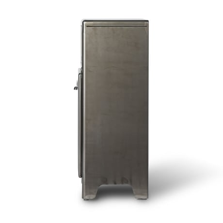 TRASH STATION RAW [CT]（中型送料3：税込¥2,200円）