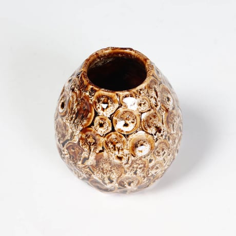 LOTUS POD ROUND VASE