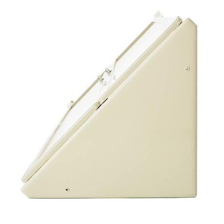 Triangle cabinet