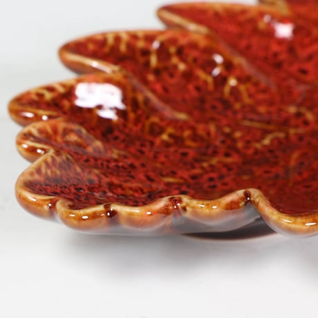 OAK LEAF DECOR PLATE