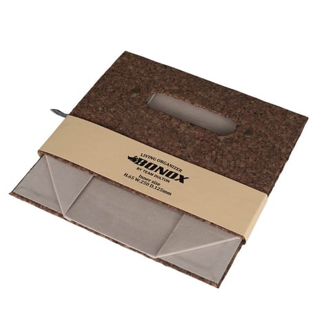 Foldable tissue box