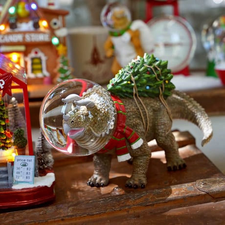 DINOGLOBE TRICERATOPS