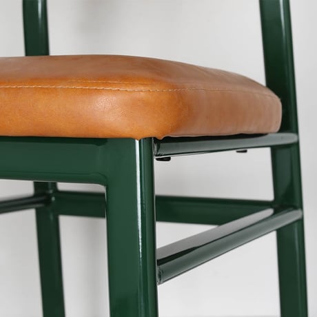 DOER'S CHAIR BROWN [CT]（中型3：税込¥2,200円）