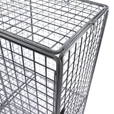 WIRE LOCKER 2 COLUMNS BY 4 LAYERS（大型3）