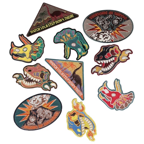 DINOSAUR WAPPEN A DIGGING UP