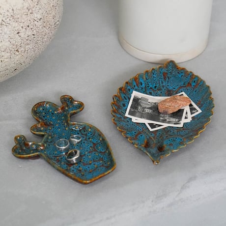 ELM LEAF COIN PLATE