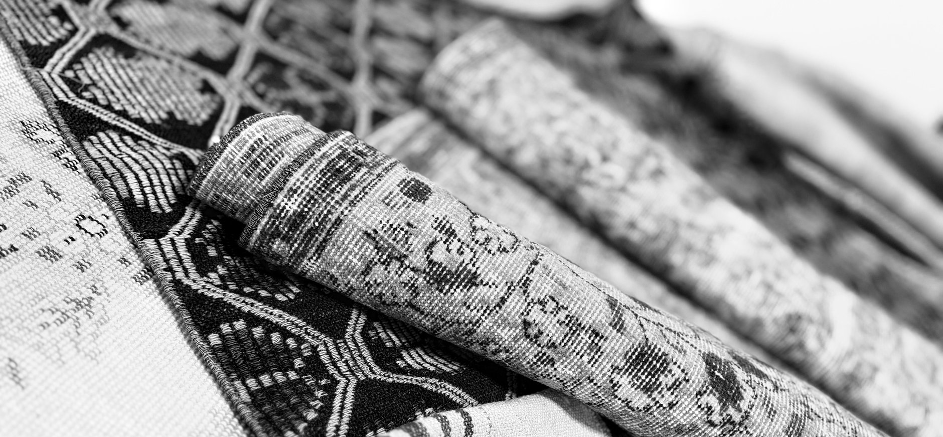 Ruzgar Rug