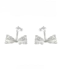 Elegance lace ribbon pierce
