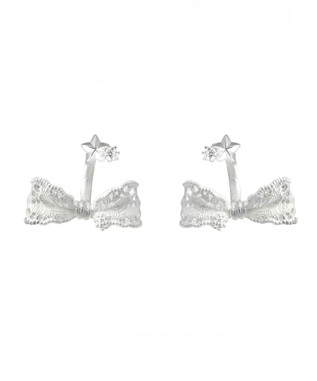 Elegance lace ribbon pierce