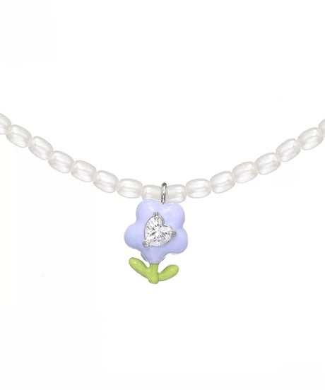 Purple flower pearl necklace