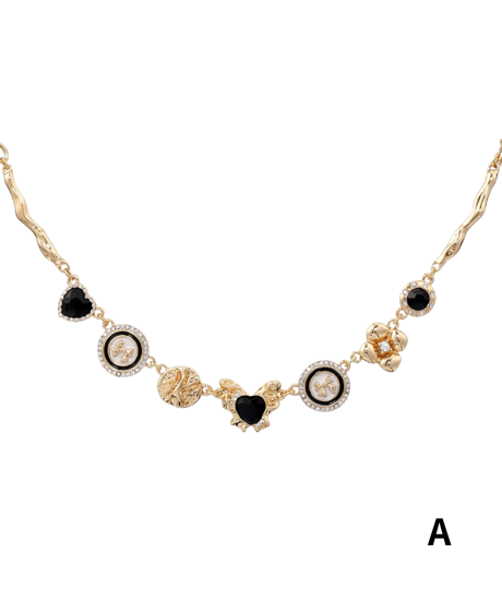 Classic black heart necklace