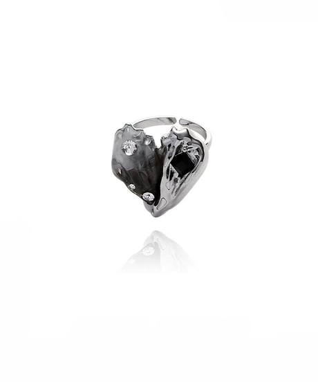 Dark Love Heart Ring