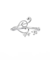 Melody heart ring