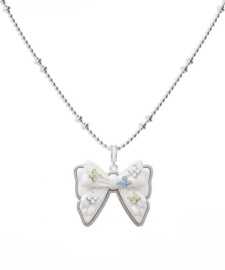 Bloom white ribbon necklace