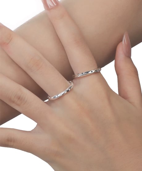Star pattern ring