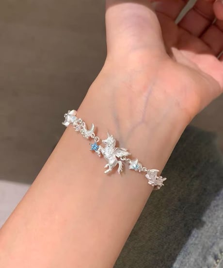 Pegasus blue star bracelet