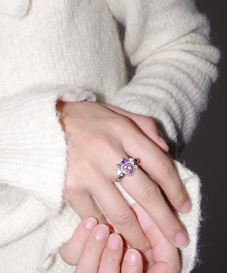 Lovely heart ring