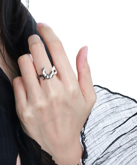 Moon night ring