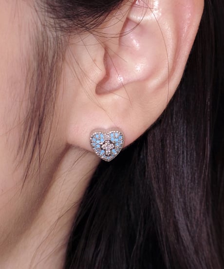Azure cross heart pierce
