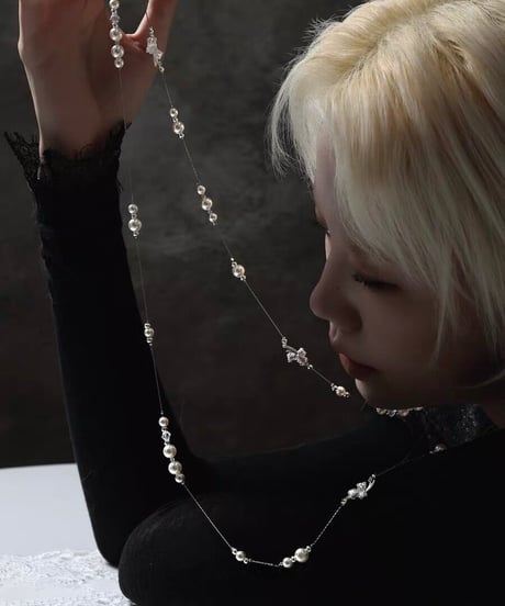 Veil pearl blossom necklace