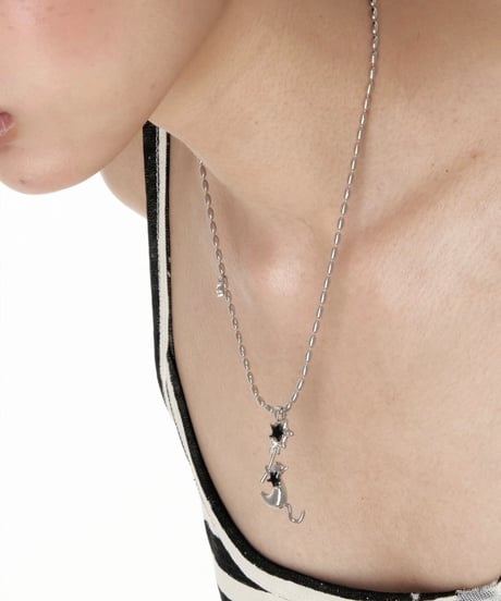 Black cat star stick necklace
