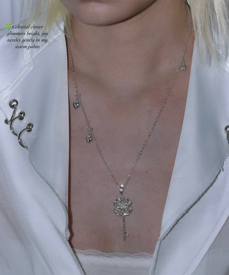 Lucky clover  necklace