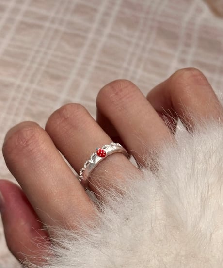 Strawberry sweet ring