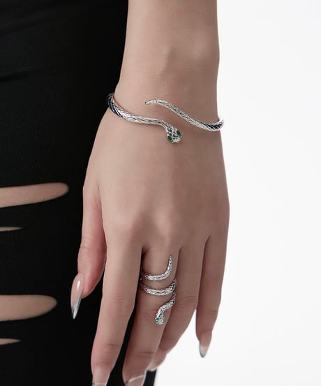 Snake bracelet