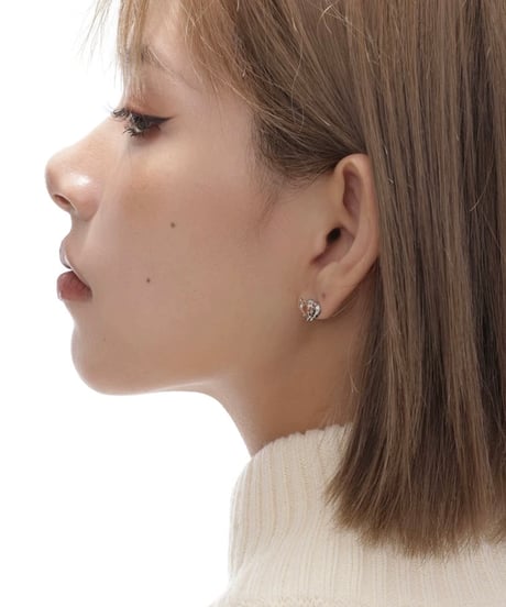 Orange crystal heart pierce