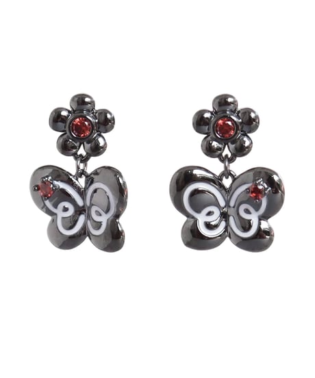 Black metal butterfly pierce