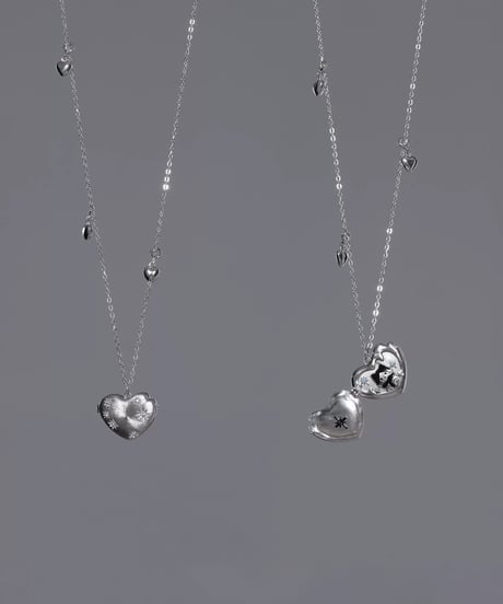 Heart open cat necklace