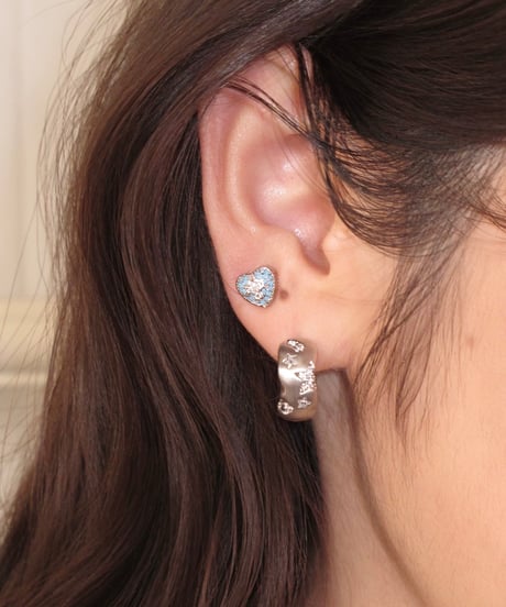 Azure cross heart pierce
