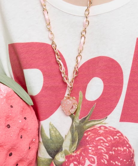 Strawberry gold mix necklace
