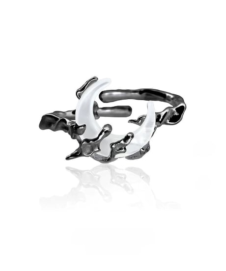 Moon night ring