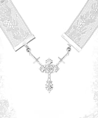 Elegance lace cross necklace