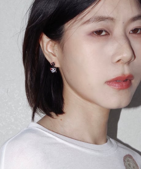 Black metal butterfly pierce