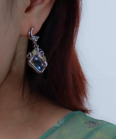 Moonlight bottle pierce