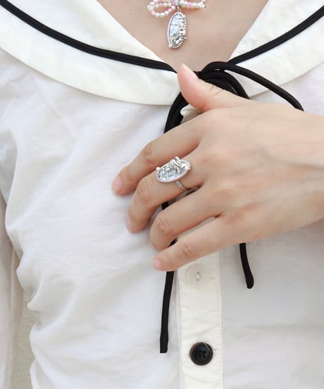 Rabbit pop out ring