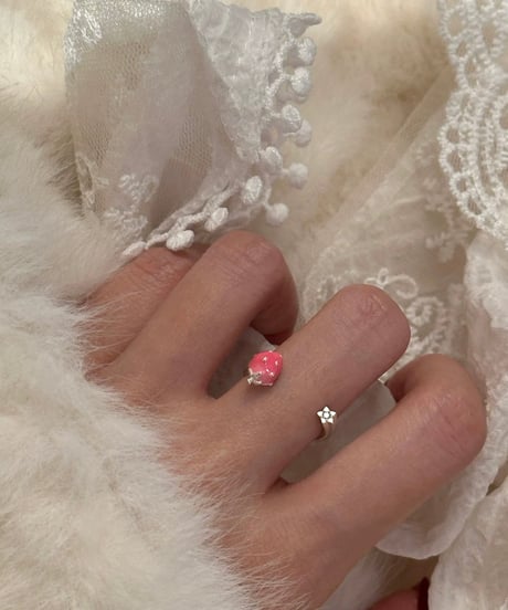 Strawberry flower ring | NOVER