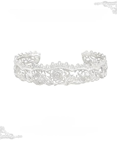 Rose lace bracelet