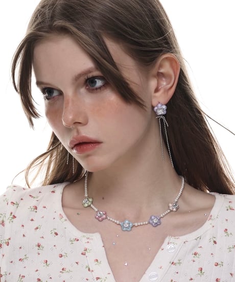 Five-color flowers necklace