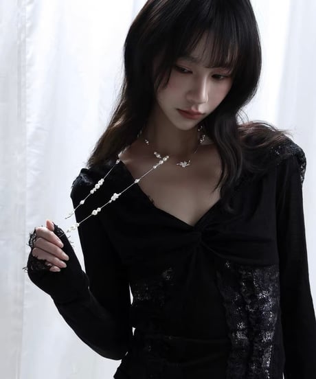 Veil pearl blossom necklace