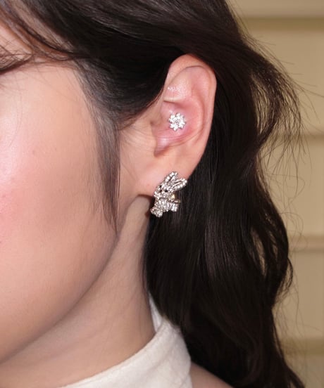 Bunny glitter pierce