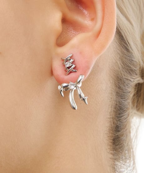 Ribbon seam pierce