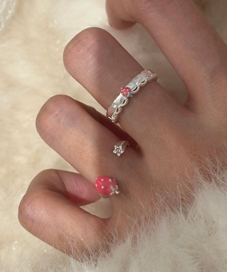 Strawberry sweet ring