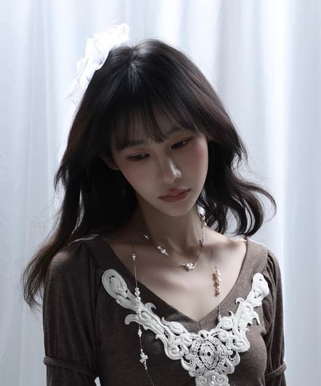 Veil pearl blossom necklace