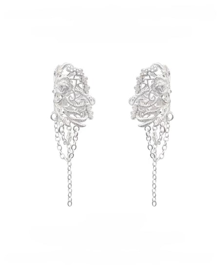 Rose lace ear cuff