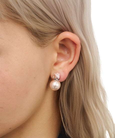 Rose bloom pearl pierce