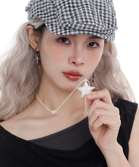 Astra glow necklace